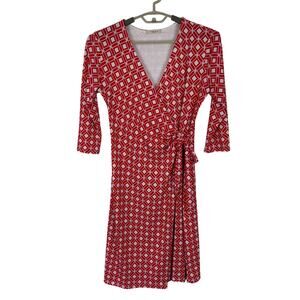 GILLI faux wrap dress Medium red white geometric print 3/4 sleeve v-neck career